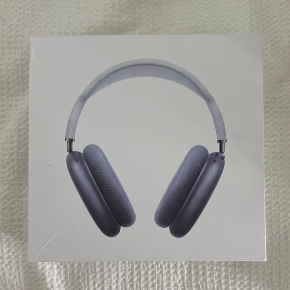 Apple Over-Ear Headphones Gray Premium Design